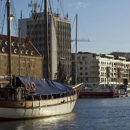 Dom & House Szafarnia Modern On The Motlawa River 2* Gdansk