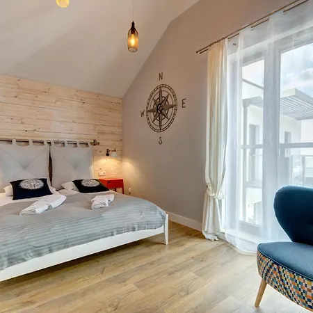 Апарт-отель Dom & House Szafarnia Modern On The Motlawa River