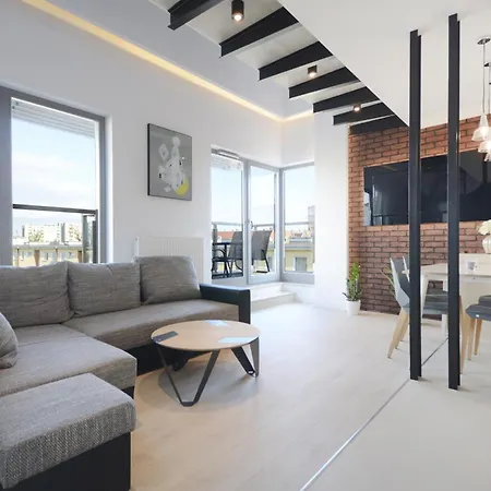 Apartahotel Dom & House Szafarnia Modern On The Motlawa River Gdansk