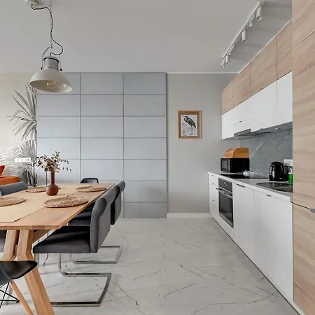 Dom & House Szafarnia Modern On The Motlawa River Апарт-отель 2*