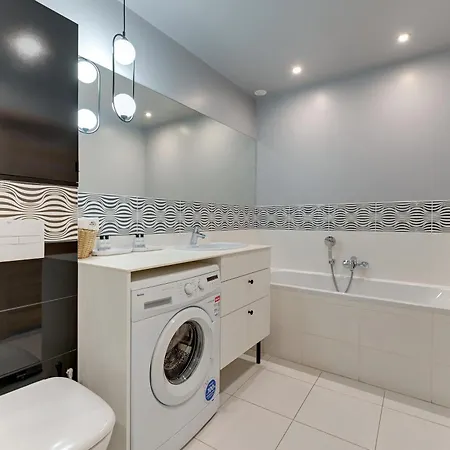 Dom & House Szafarnia Modern On The Motlawa River 2*