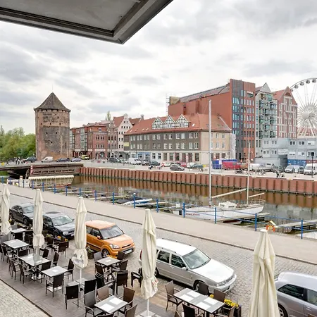 Apartmanhotel Dom & House Szafarnia Modern On The Motlawa River 2*