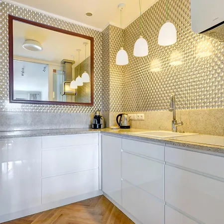 Dom & House Szafarnia Modern On The Motlawa River Апарт-отель 2*