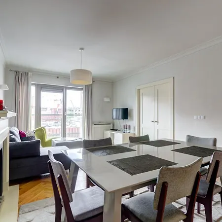 Apartmanhotel Dom & House Szafarnia Modern On The Motlawa River Gdańsk