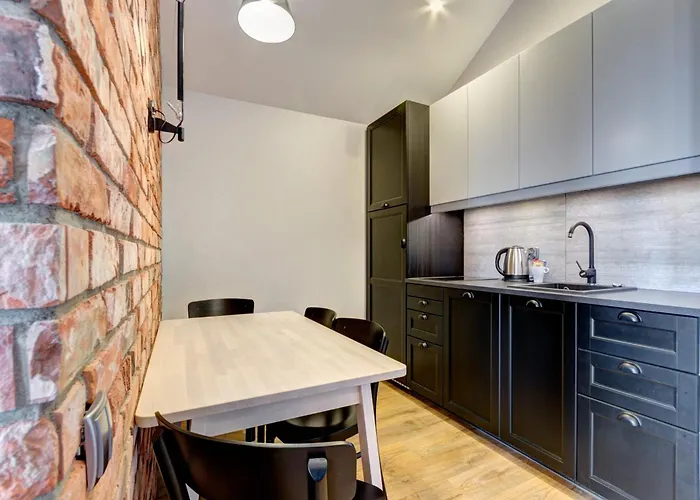 Apart Otel Dom & House Szafarnia Modern On The Motlawa River Gdansk