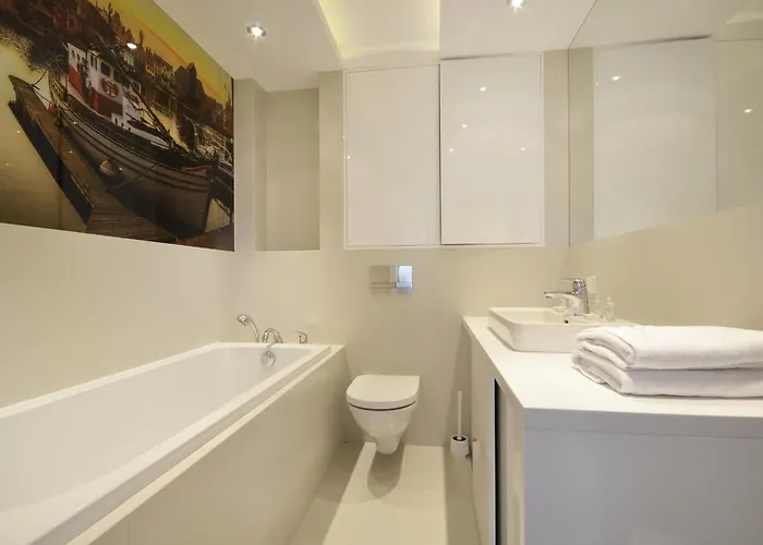 Apart Otel Dom & House Szafarnia Modern On The Motlawa River