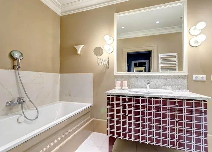 Apart Otel Dom & House Szafarnia Modern On The Motlawa River Gdansk