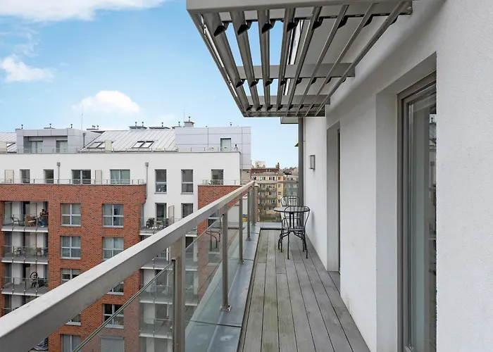 Apart Otel Dom & House Szafarnia Modern On The Motlawa River