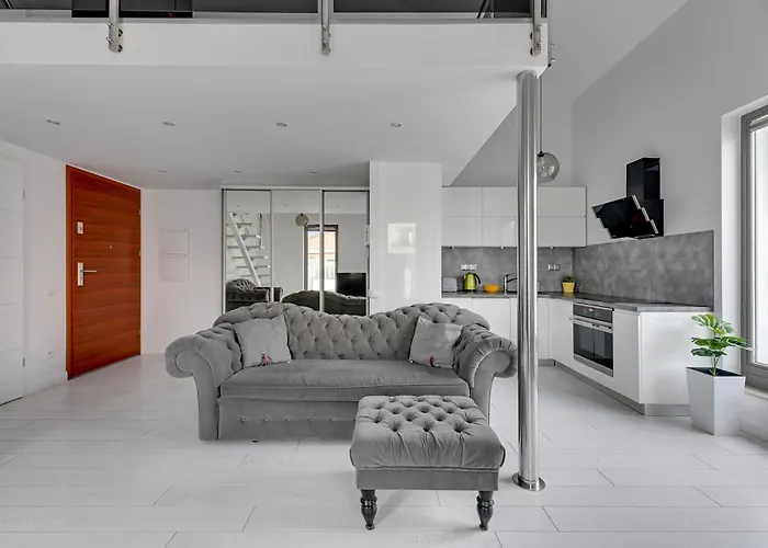 Apart Otel Dom & House Szafarnia Modern On The Motlawa River Gdansk