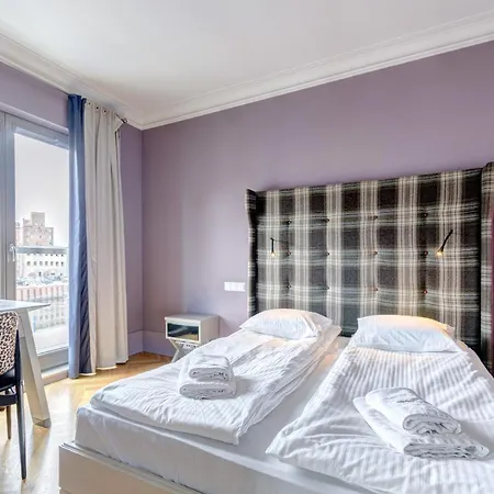 Dom & House Szafarnia Modern On The Motlawa River 公寓式酒店 格但斯克